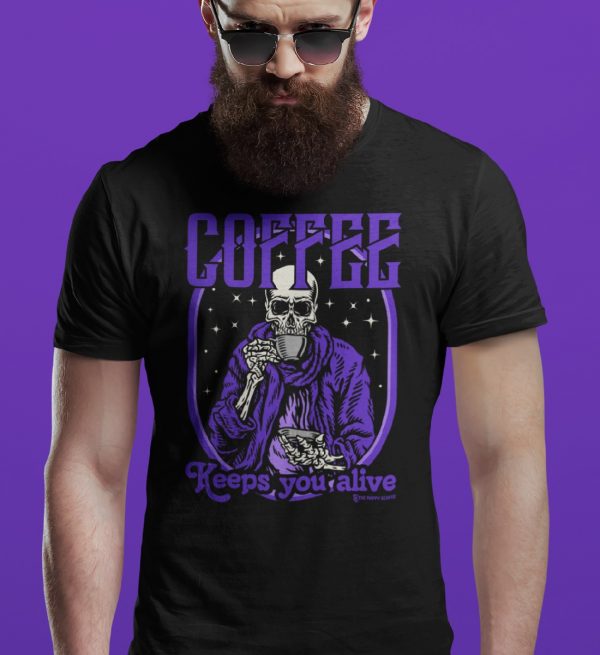 Coffee Keeps You Alive-Herren-Shirt-Schwarz